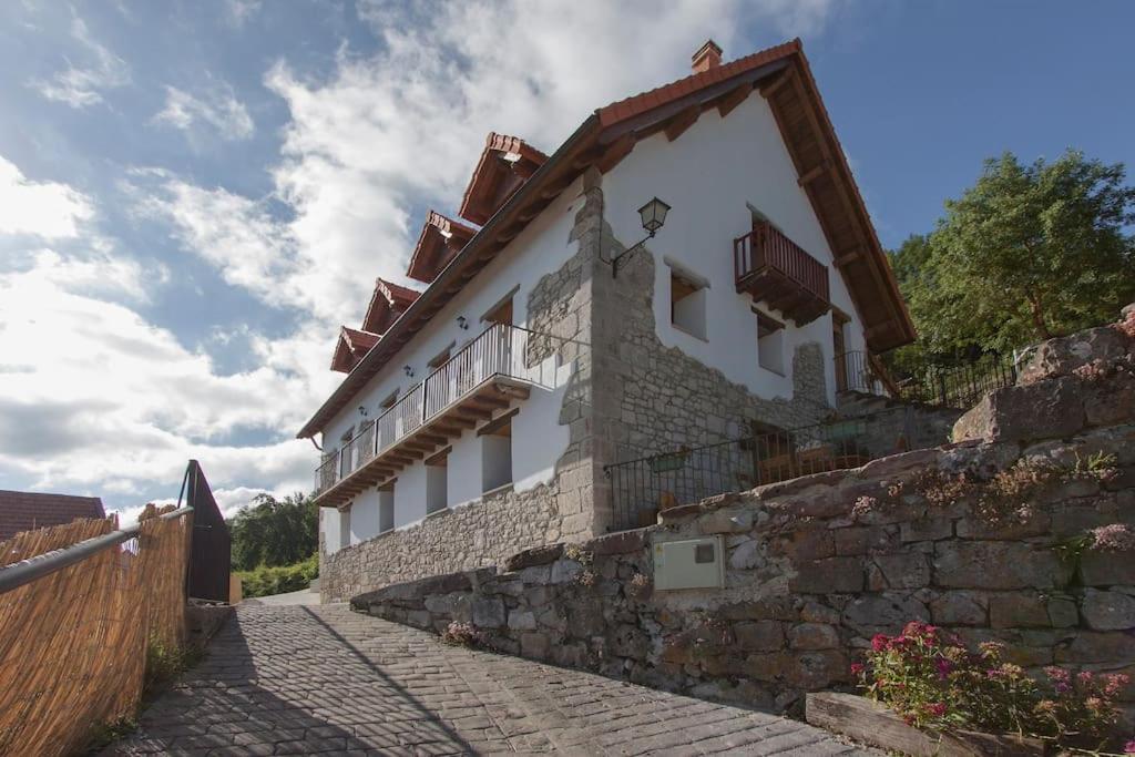 Casa Rural Enekoizar Abaurrea Alta Kültér fotó